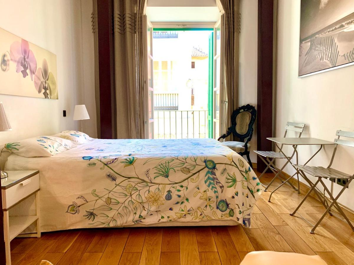 Apartamento Carreteria 33 Malaga Exterior photo